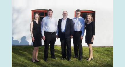 Die Anonymen Nostalgiker, v.l.n.r.: Katharina Thallinger, Josef Westner, Karl-Bernhard Silber, Josef Denk und Franziska Runge.