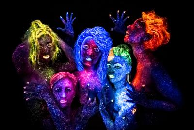 Beat Poetry Club - girls in neonuniverse